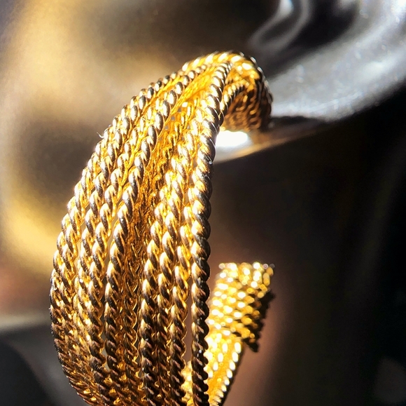 Vintage Multi-roped knotted gold tone hoop earrings, luxury, contemporary - Picture 6 of 6